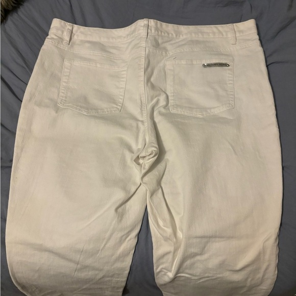 MICHAEL KORS White Denim Jeans Size 16 StraightLeg 5 Pockets Stretch Silver Logo - Picture 11 of 14